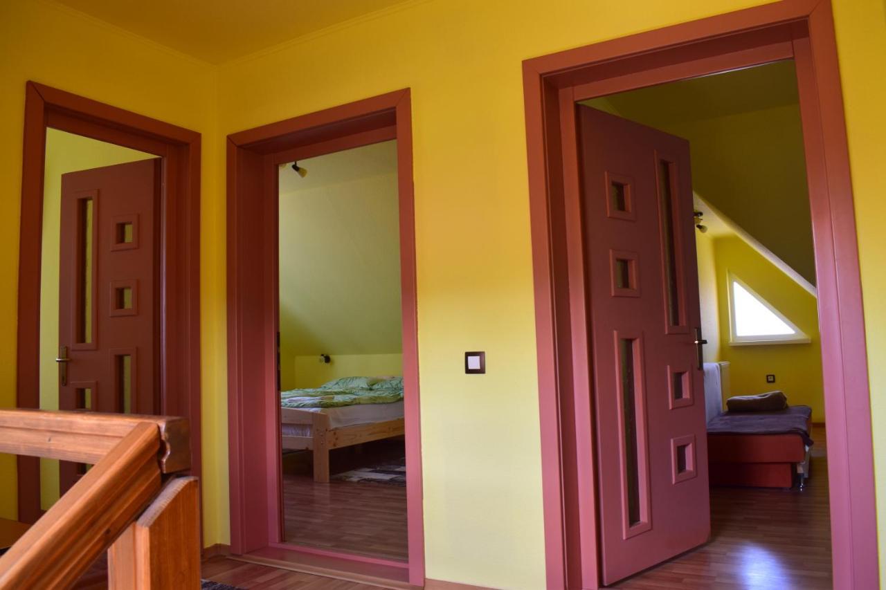 Gamma Guest House เปรอิด ภายนอก รูปภาพ