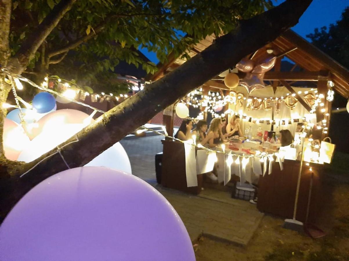 Gamma Guest House เปรอิด ภายนอก รูปภาพ